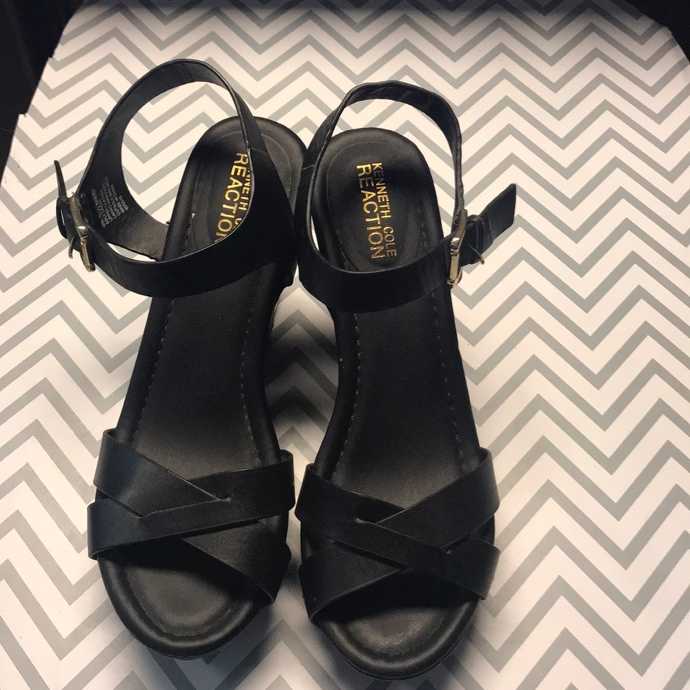 Kenneth Cole Reaction wedges